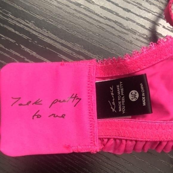 Kensie Bright Pink Sequin and Ruffle Bra Size 34C - Picture 12 of 15